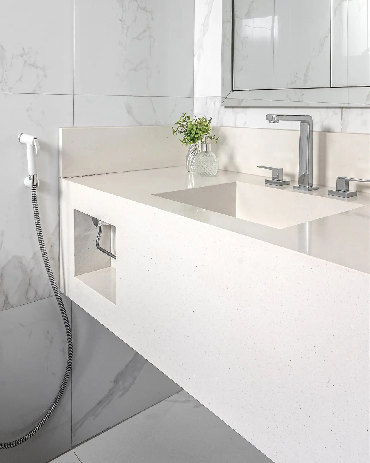 Banheiros e lavabos: Quartzo branco