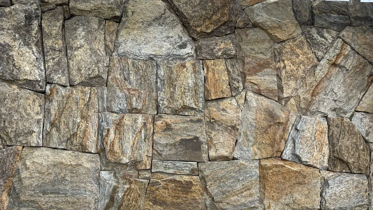 Revestimento Pedra Moledo Amarelo Ouro