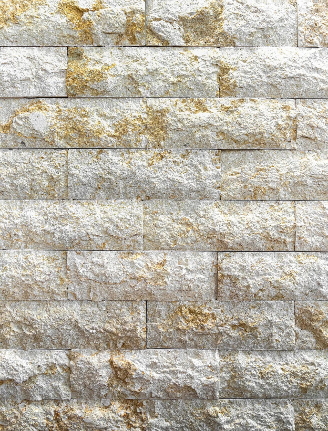 Revestimento Rockface Travertino Cairo